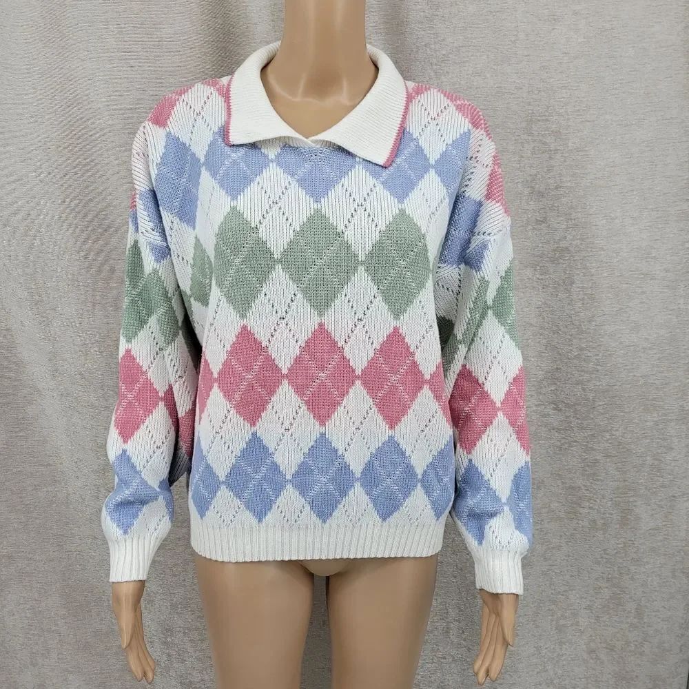 Season Ticket Vintage White Pastel Pink Blue Green Argyle Pattern Women Sweater